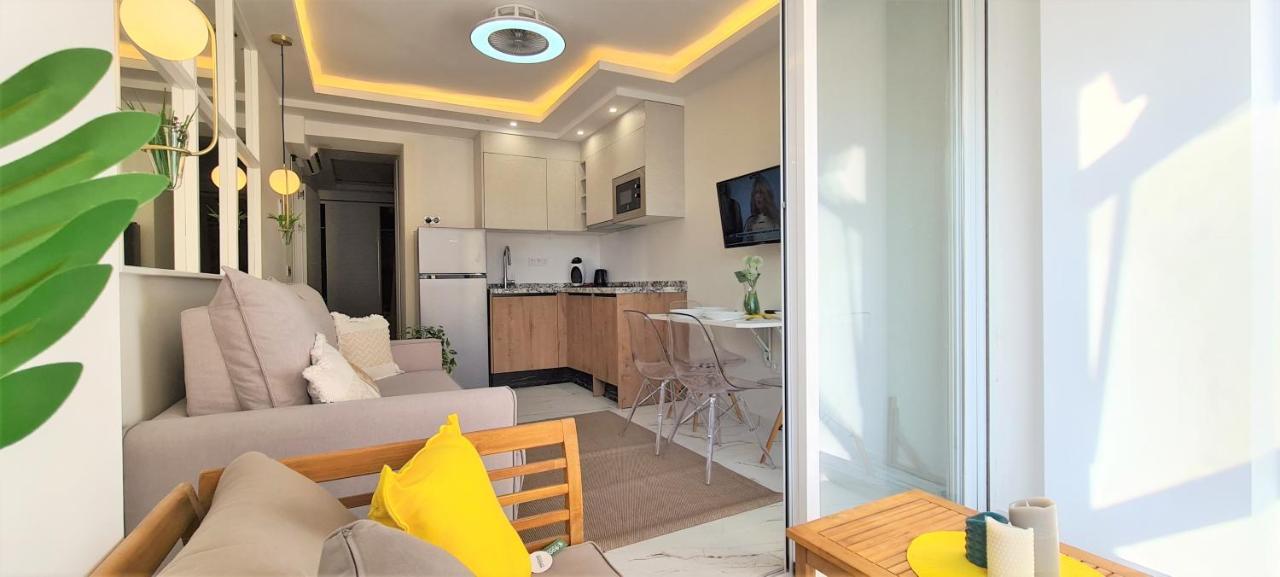 Apartment Linea De Playa Estepona Kültér fotó